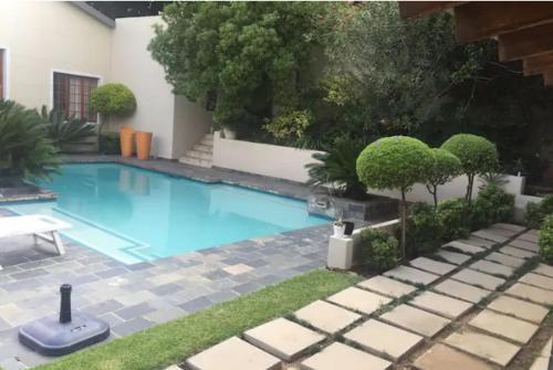 Bed & Breakfast Exquisite Hide Out In Sandton, Double Room (en-suite Bathroom)