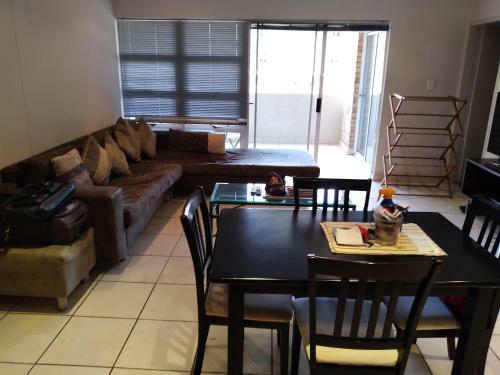 Apartamento 254 West Road South