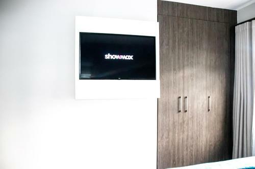 ?pop Inn? Modern Apartment In Heart Of Bryanston