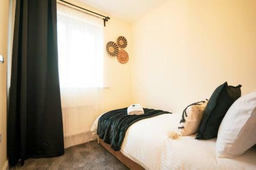 Specious Stylish Home - Suitable For Contractors