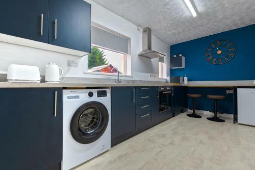 Rookwood House Modern Spacious Home W/free Parking