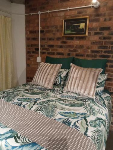 Bed & Breakfast Royal Stina Hotel-style With Swimming Pool