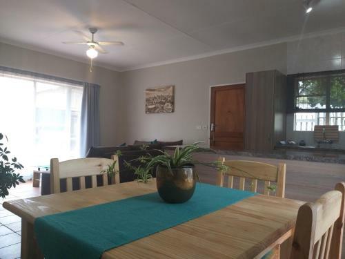 Hostal Burban Bliss