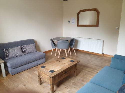 2 Bed Ground Floor Apartment Close To Town Centre Inverness
