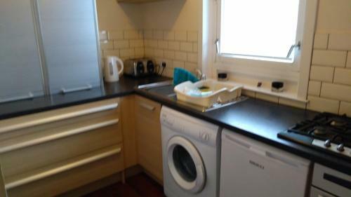 2 Bed Ground Floor Apartment Close To Town Centre Inverness