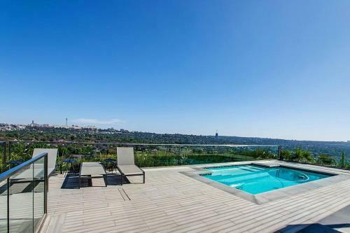 Park Central Loft Apartment In Rosebank