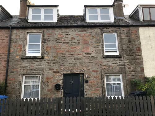 Hostal Thistle House