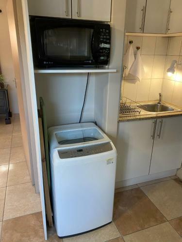 Apartamento Harken House, Your Home Away From Home!