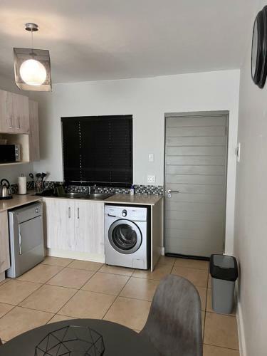 The Cube Apartments, Unit 34 On De La Rey Road