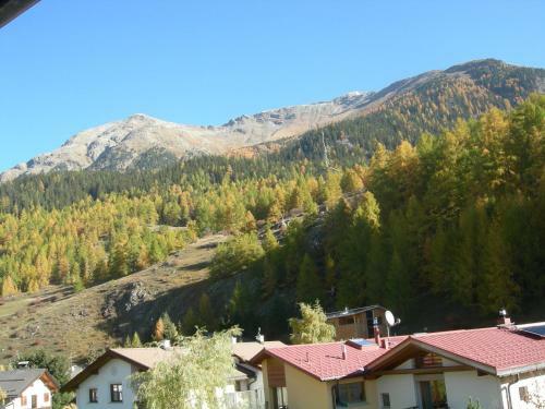 Hostal Hotel Adler Garni