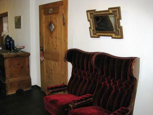 Hostal Hotel Adler Garni