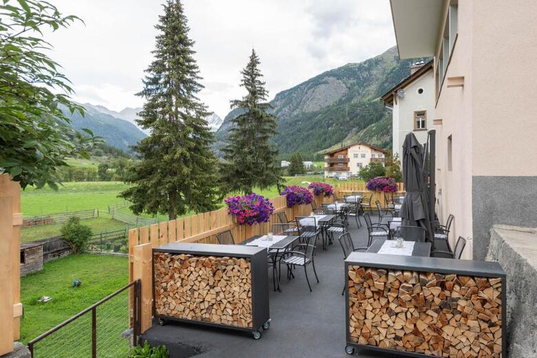 Hotel Crusch Alba