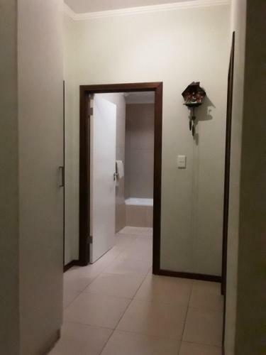 Hostal Zen Self Catering Accommodation In Prestwick, Jackal Creek Golf Estate