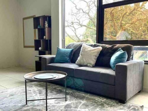 Beautiful 1 Bedroom Apartment