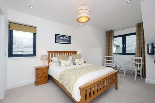 Pinewood Cottage Apartment & B&B Inverness