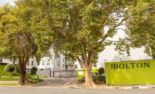 Zeus Apartments - Rosebank
