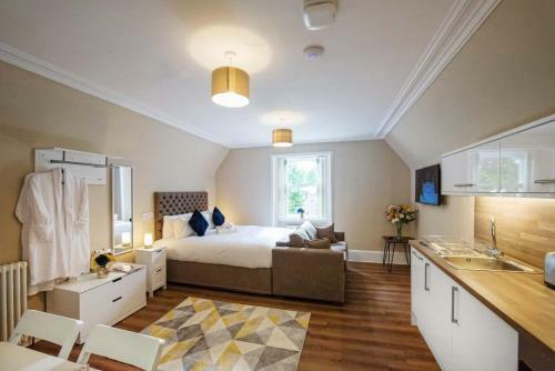 Rosedene Highland House Apartments, Central Inverness