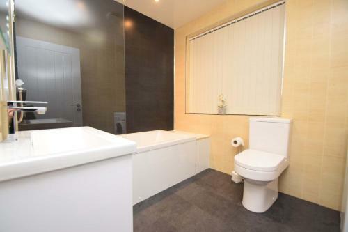 Rosedene Highland House Apartments, Central Inverness