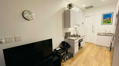 Illovo Central 1 Bedroom Apartment