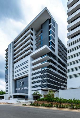 Illovo Central 1 Bedroom Apartment