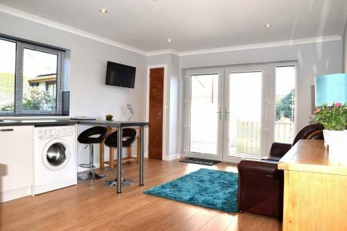 Immaculate Cosy 1-bed Chalet In Inverness