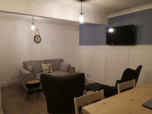 Great Glen Way Canal Side Apartment