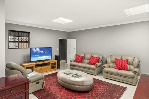 64 Cavendish