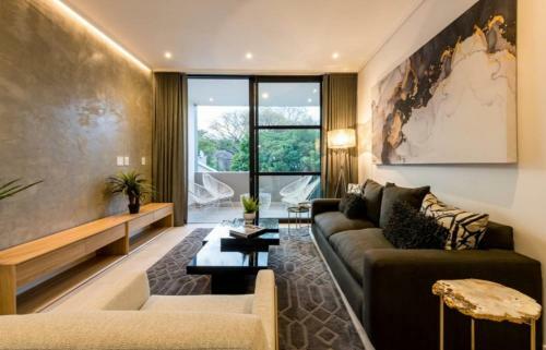 Apartamento Misizulu Kazwelithini Properties