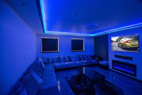 Waterfront Luxury Apartment