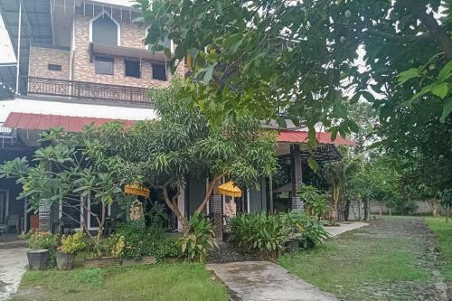Hotel Boss Residence Serang Redpartner