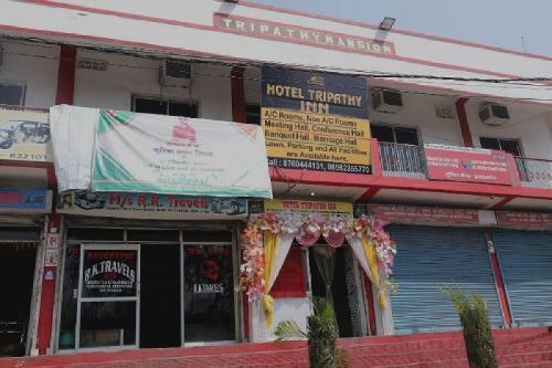 Oyo 88005 Hotel Tripathi Inn