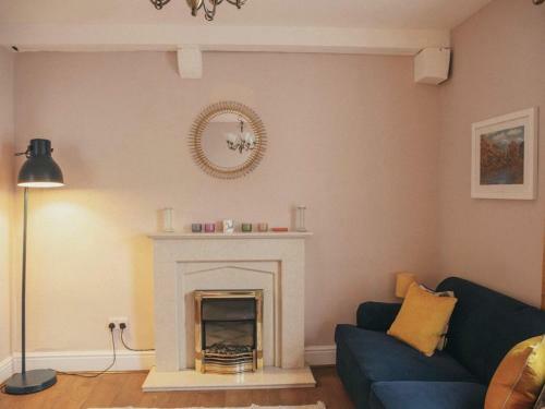 Pass The Keys Beautifully Decorated Bright And Cosy Cottage
