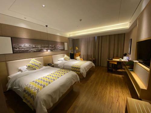 Hotel ????????????