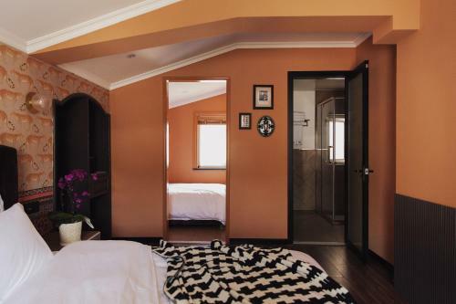 Westlake 85 Villa