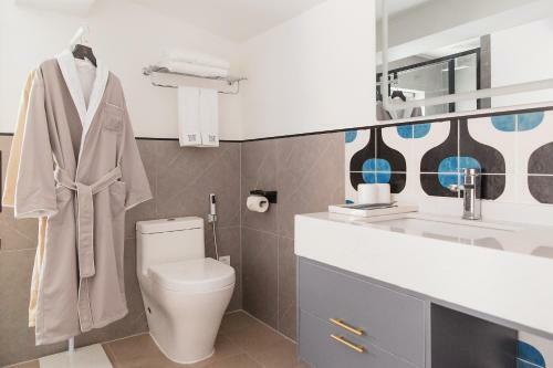 Westlake 85 Villa