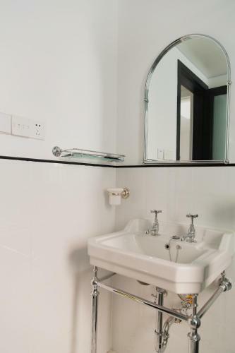 Westlake 85 Villa