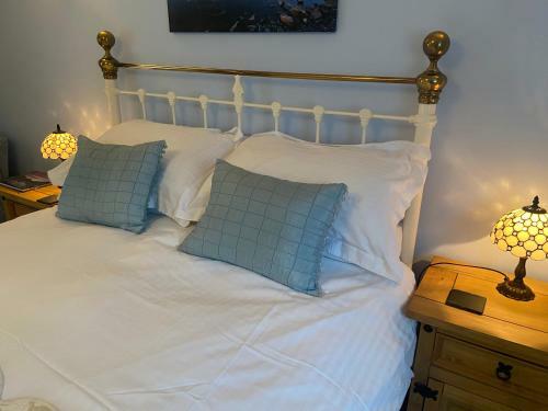 Lakeland Snug