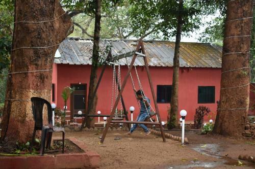 Tiger Camp Jungle Homestay