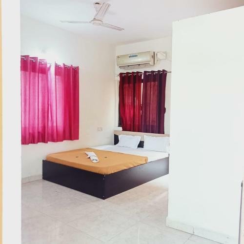 Hotel Gudda Guddi Vacation