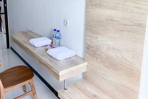Hotel El Ora Inn & Eatery Labuan Bajo Redpartner