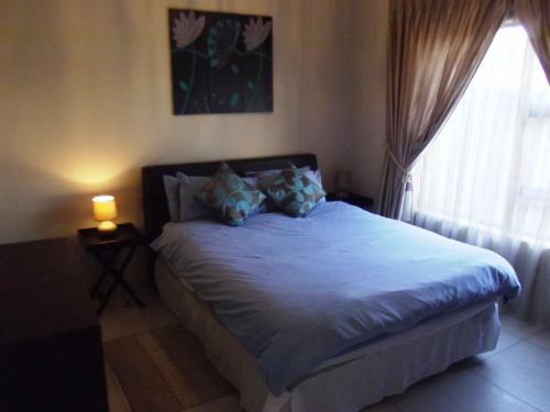 Parys In Town Guest Lodge And Conference Center