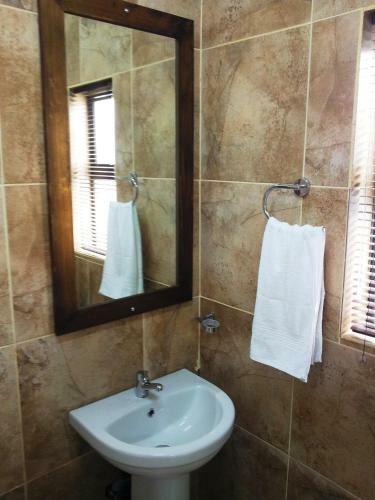 Parys In Town Guest Lodge And Conference Center