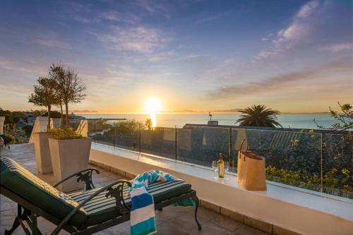 Hostal Manor On The Bay Guest House