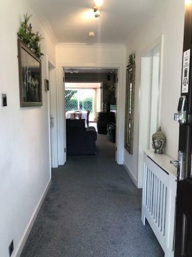 Hideaway Entire Home Rental Hull
