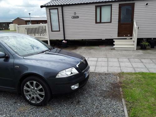 Luxury Caravan 10 Mins To Beach