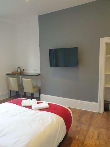 Hostal Park View