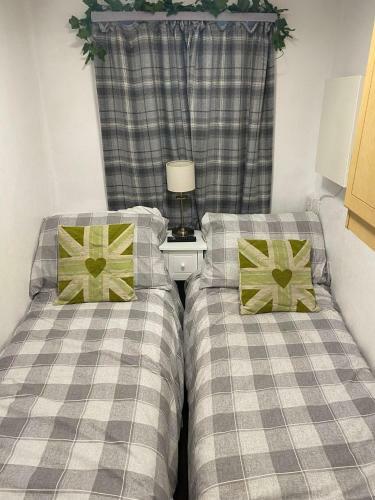 Row N25 3 Bedroom 6 Berth Caravan Sand Le Mere