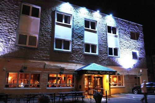 Beveridge Park Hotel