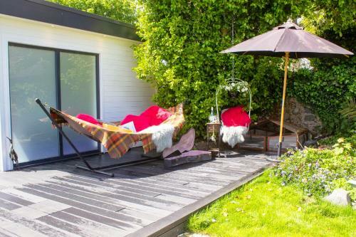 Bed & Breakfast Manse On The Beach