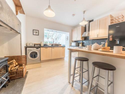 Pass The Keys Gorgeous Georgian 3 Bed With Parking And Fireplace